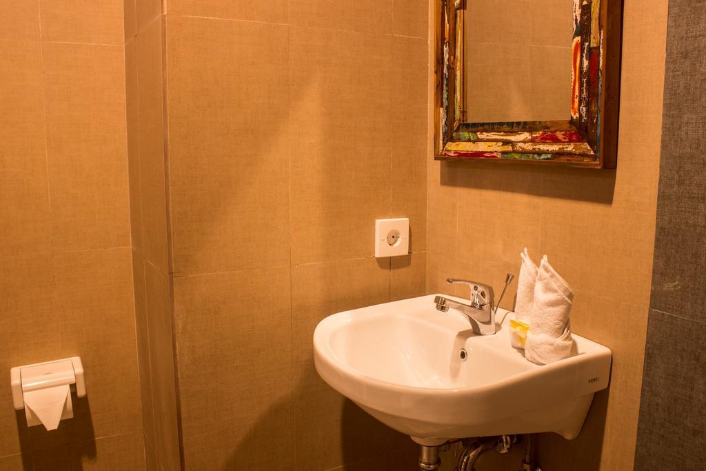 A7 Guesthouse Canggu Dış mekan fotoğraf